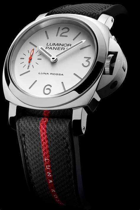 panerai luminor luna rossa price|panerai luna rossa titanio price.